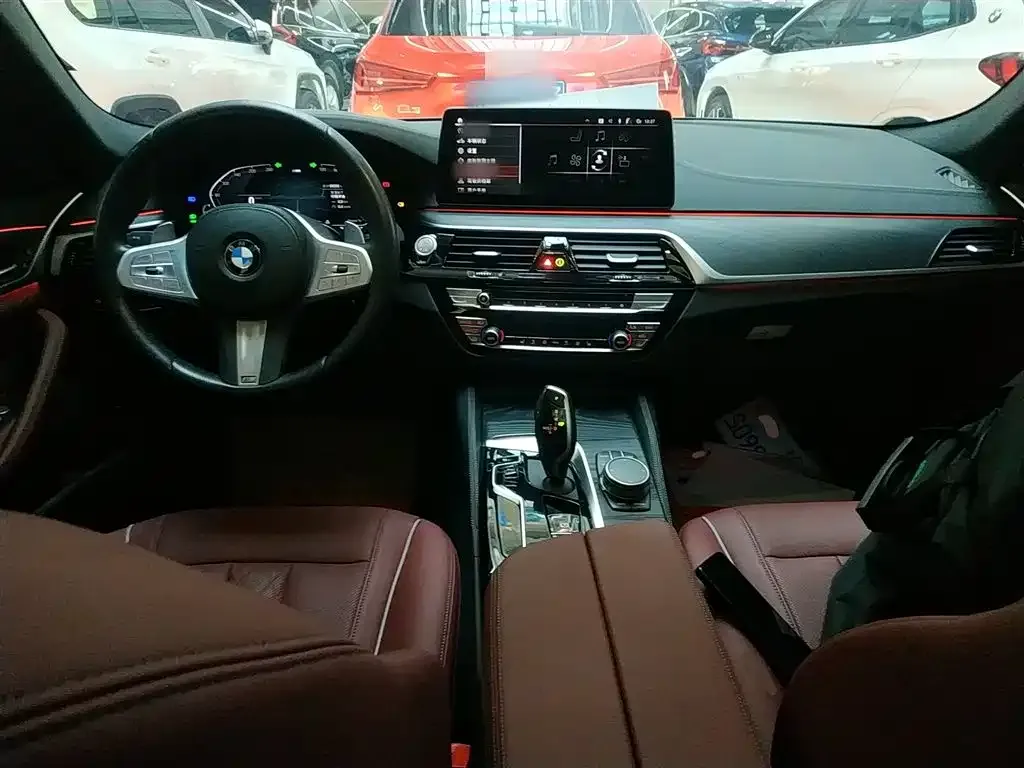 BMW 5 Series 2024 из CN, фото 5