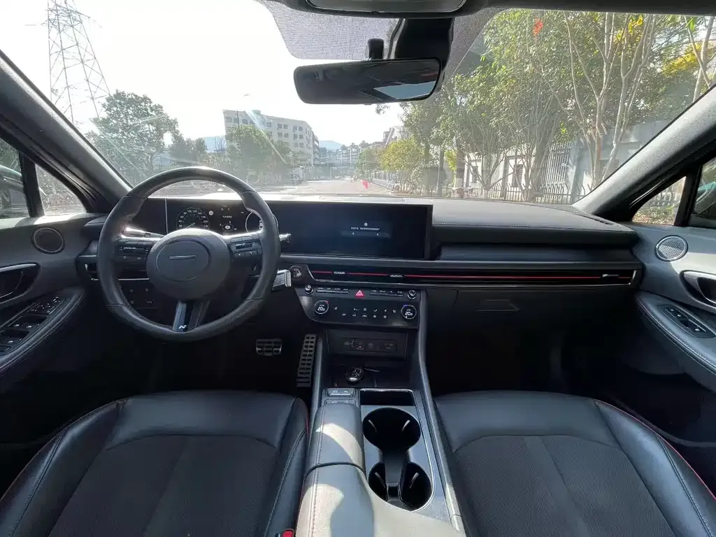 Hyundai Sonata 2024 из CN, фото 8