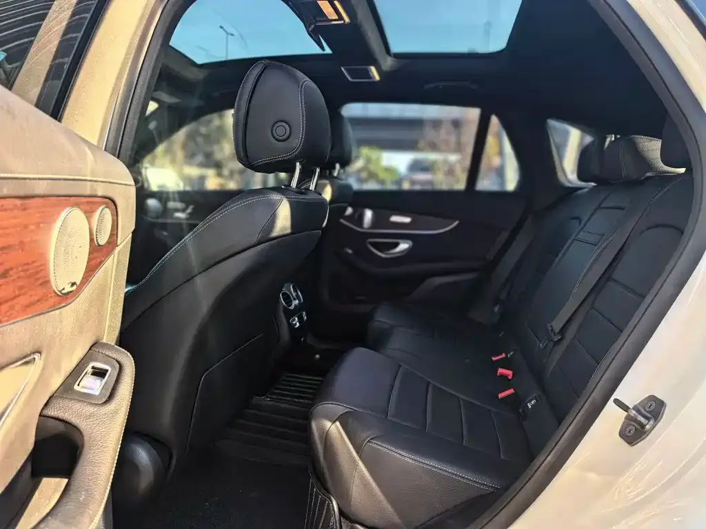 Mercedes-Benz GLC 2021 из CN, фото 7
