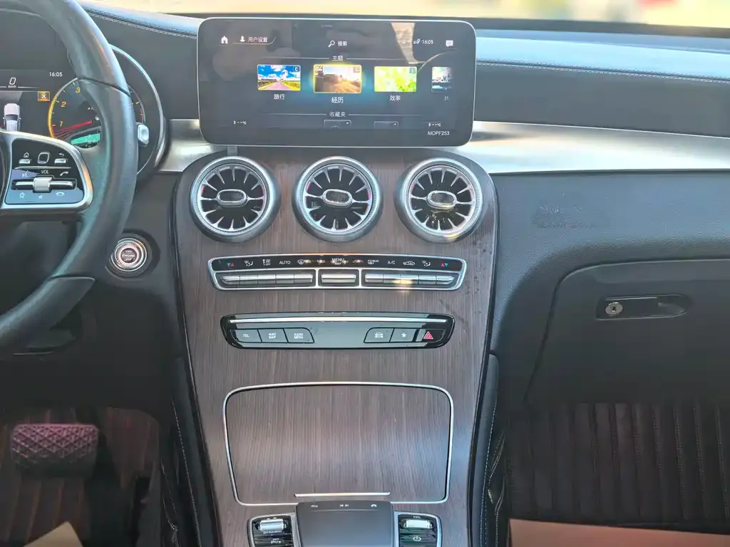 Mercedes-Benz GLC 2021 из CN, фото 10