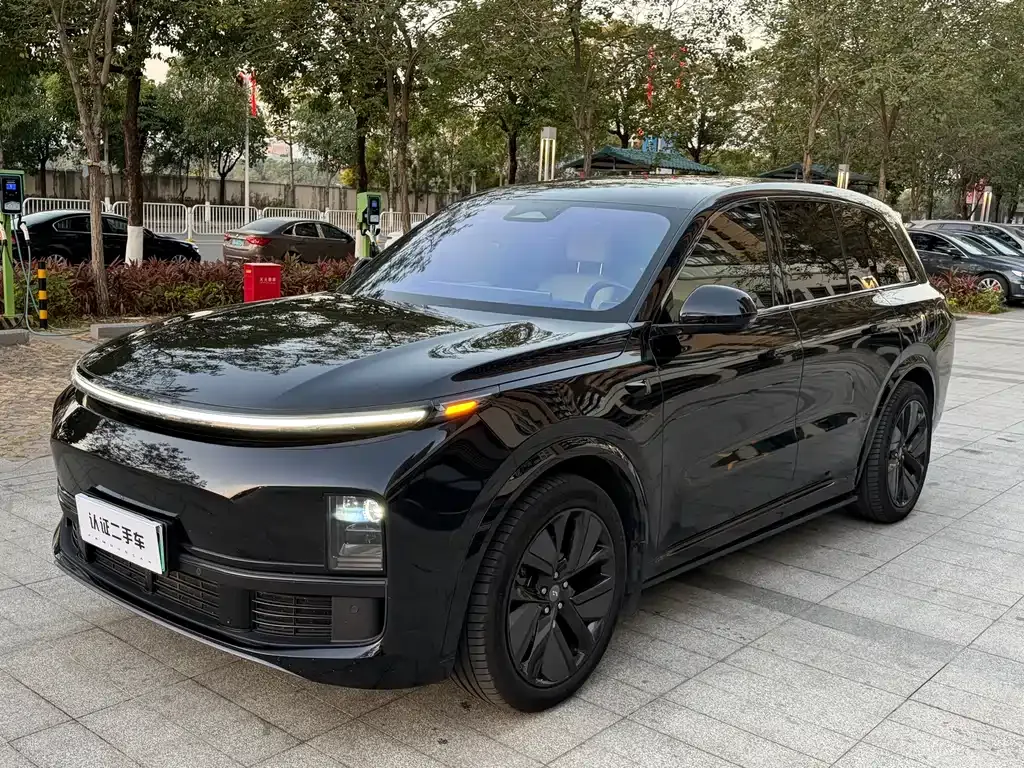 Li Auto L8 2023 из CN, фото 1