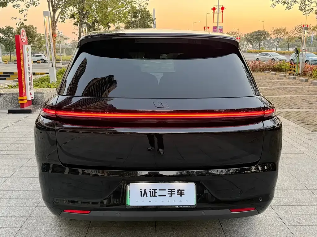 Li Auto L8 2023 из CN, фото 2