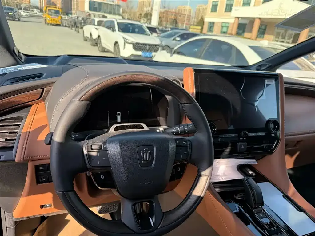 Toyota Vellfire — фото 2