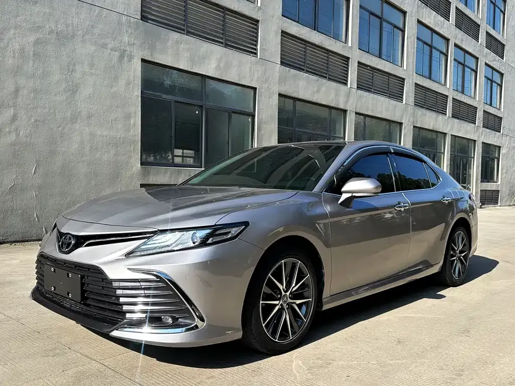 Toyota Camry 2022 из CN, фото 1