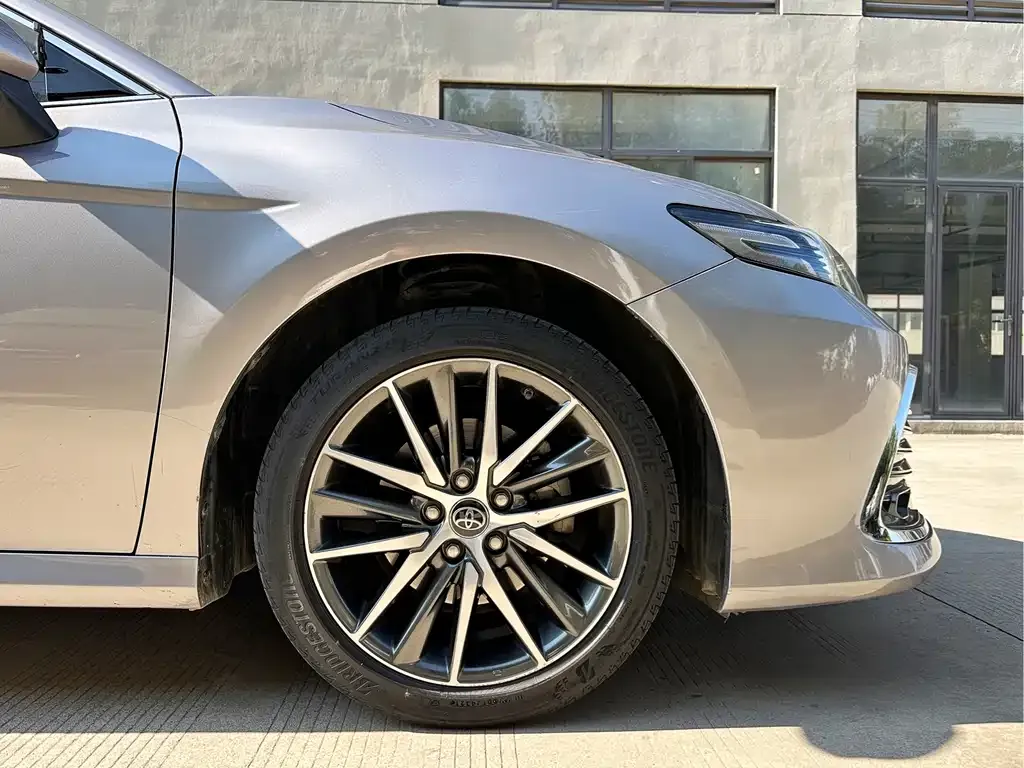 Toyota Camry 2022 из CN, фото 10