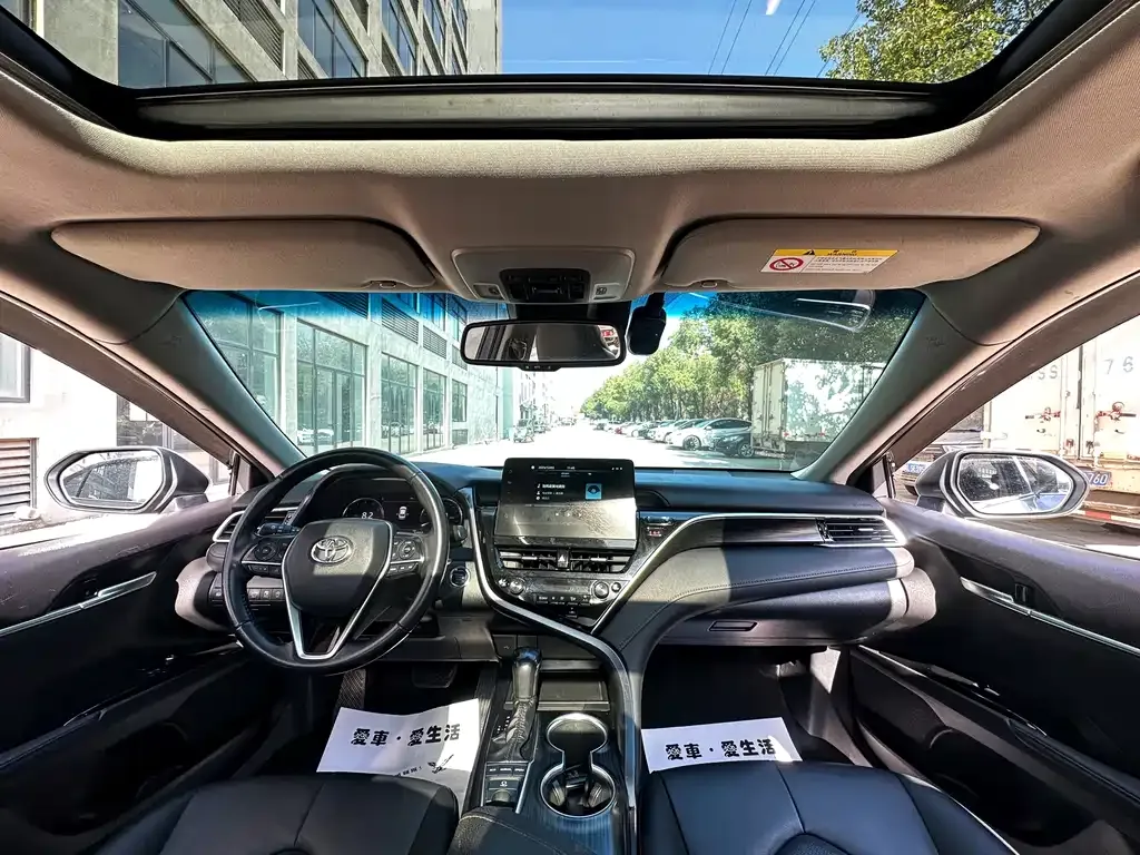 Toyota Camry 2022 из CN, фото 5