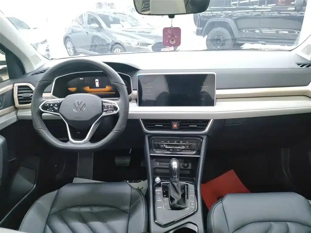 Volkswagen Tharu 2023 из CN, фото 6