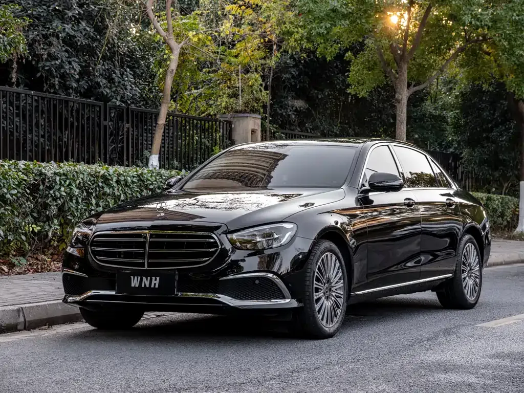 Mercedes-Benz E-Class 2023 из CN, фото 1