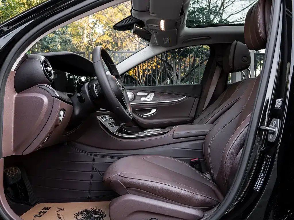 Mercedes-Benz E-Class 2023 из CN, фото 5