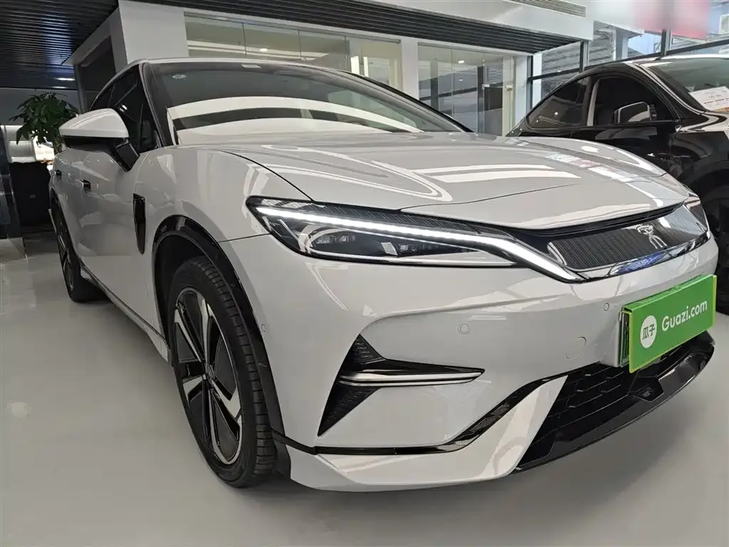 BYD L EV 2025 из CN, фото 8