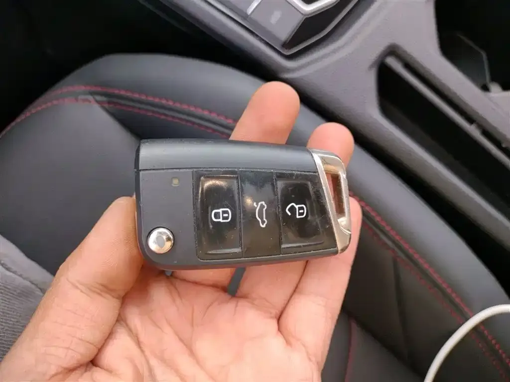 Volkswagen Lavida 2024 из CN, фото 2