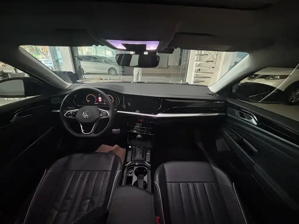 Volkswagen Passat 2022 из CN, фото 9