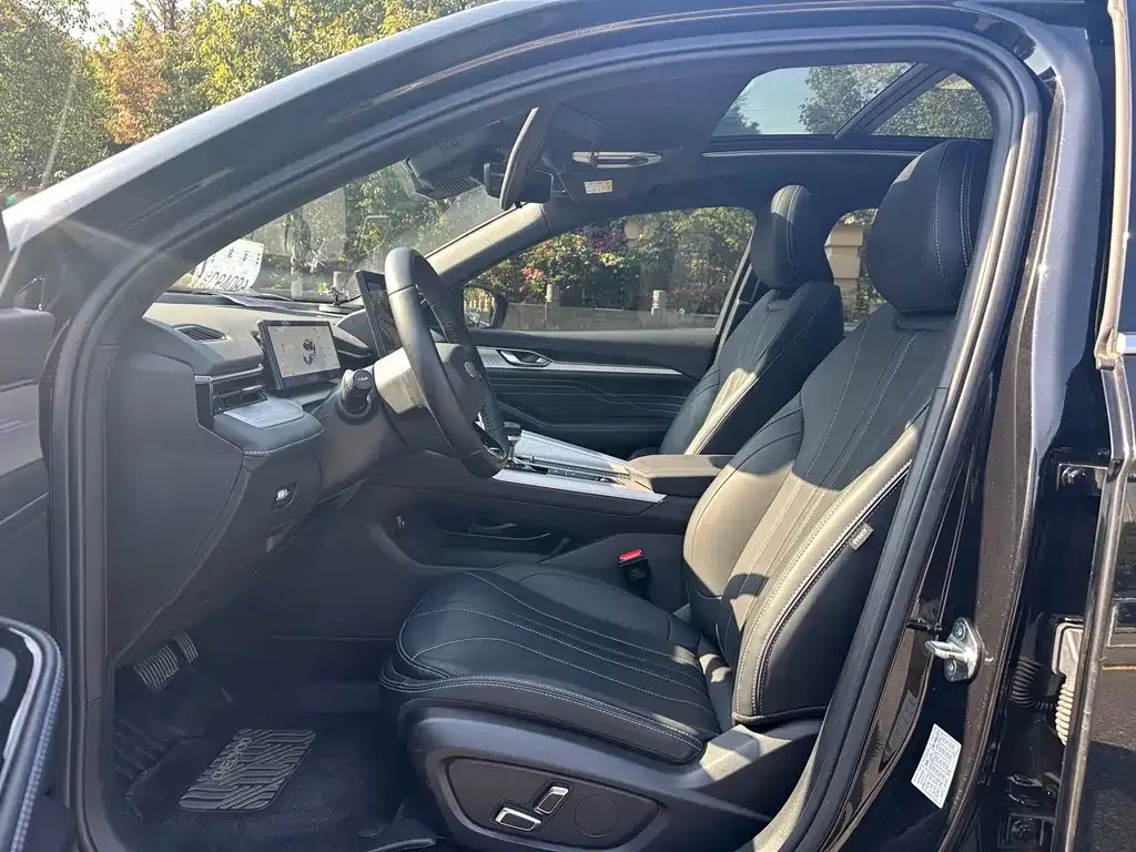 Geely Xingrui 2024 из CN, фото 4