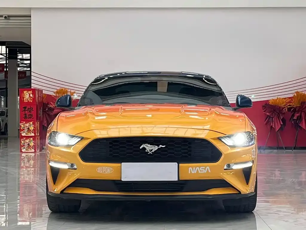 Ford Mustang 2023 из CN, фото 3