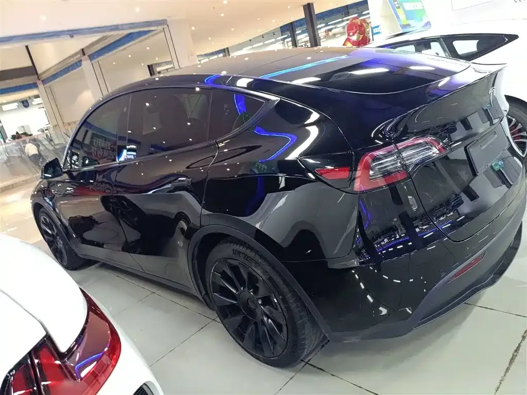 Tesla Model Y 2022 из CN, фото 2