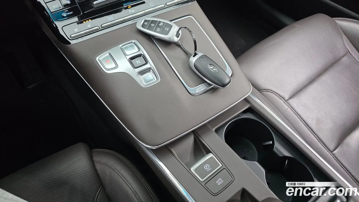 Hyundai Grandeur — фото 10