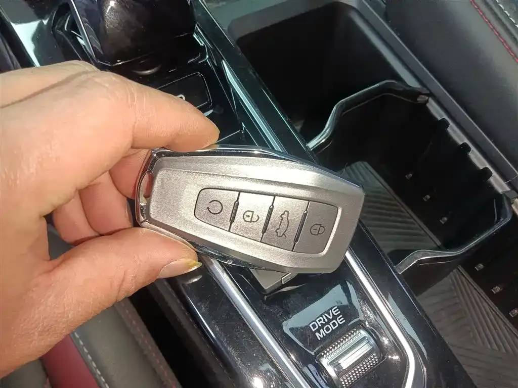 Geely Binyue 2023 из CN, фото 7