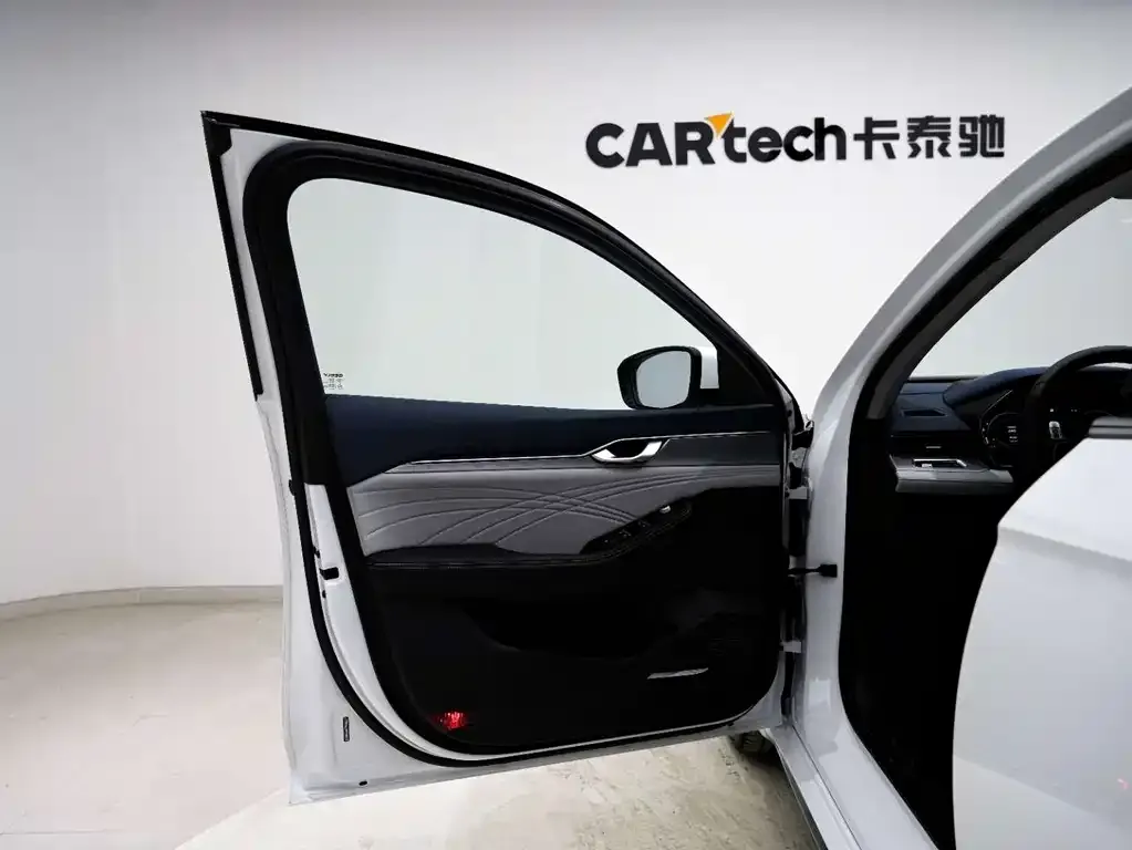 Geely Xingrui — фото 9