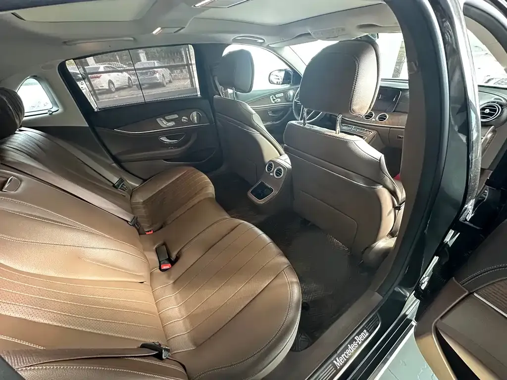 Mercedes-Benz E-Class 2021 из CN, фото 7