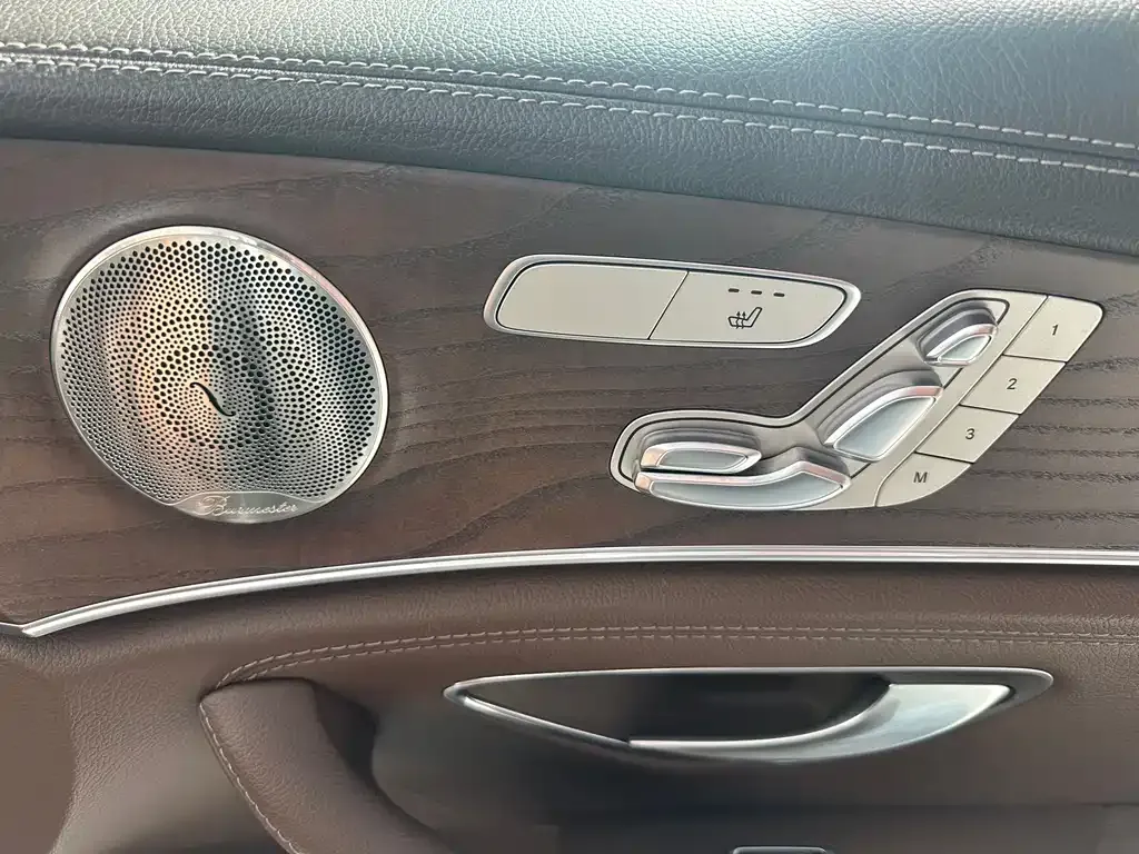 Mercedes-Benz E-Class 2021 из CN, фото 4