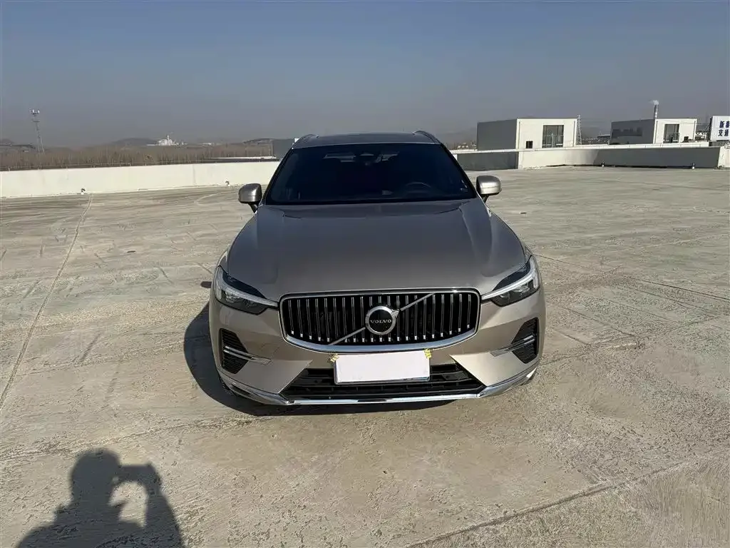Volvo XC60 2023 из CN, фото 6