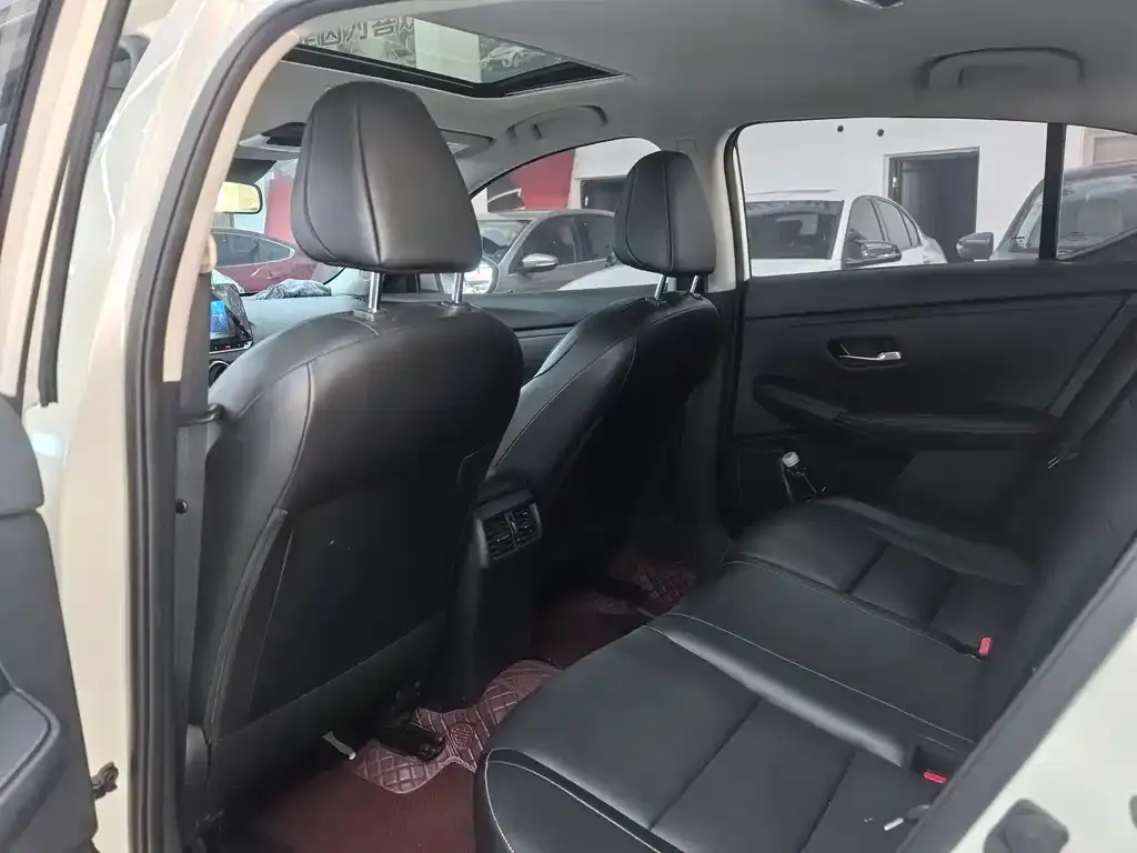 Nissan Sylphy 2022 из CN, фото 6