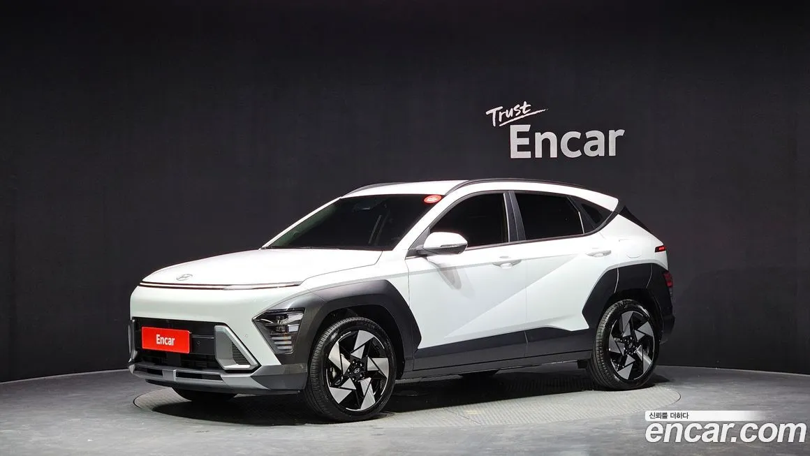 Hyundai Kona — фото 1