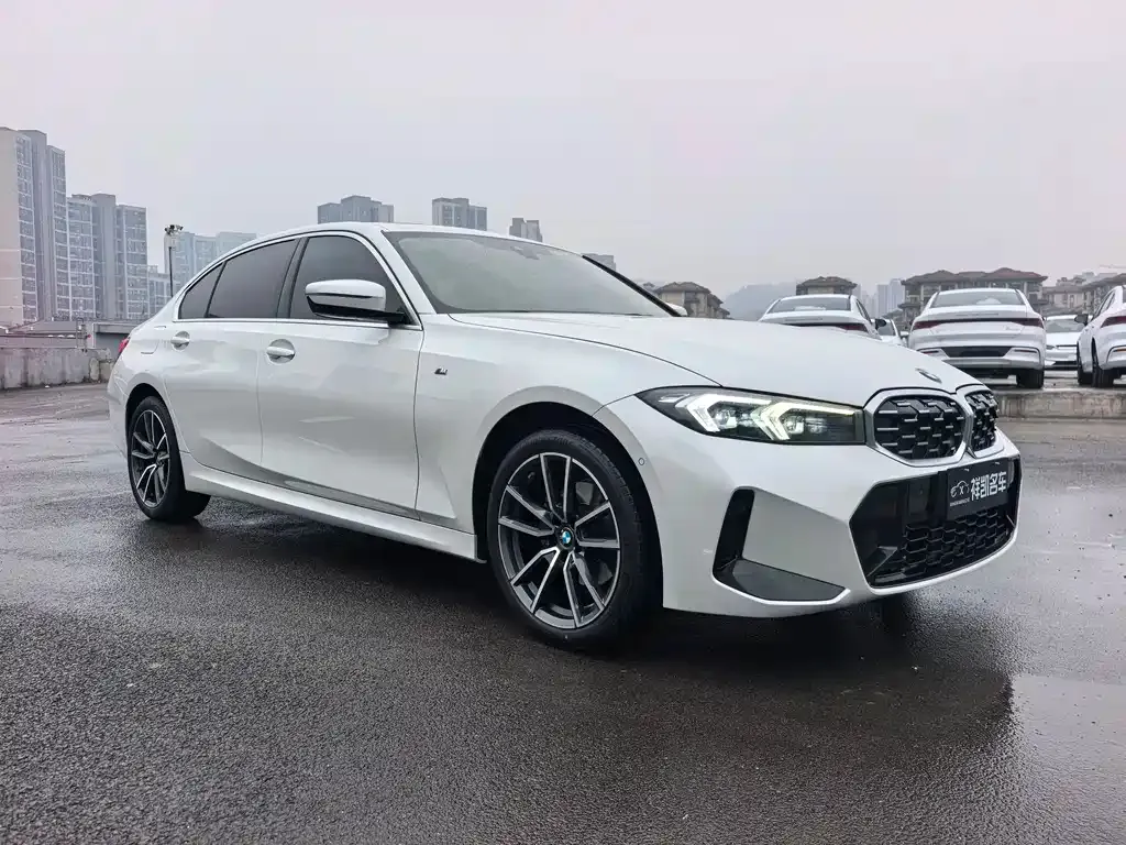 BMW 3 Series 2024 из CN, фото 7