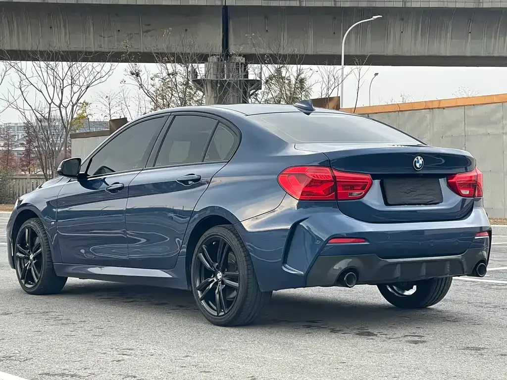 BMW 1 Series 2022 из CN, фото 7