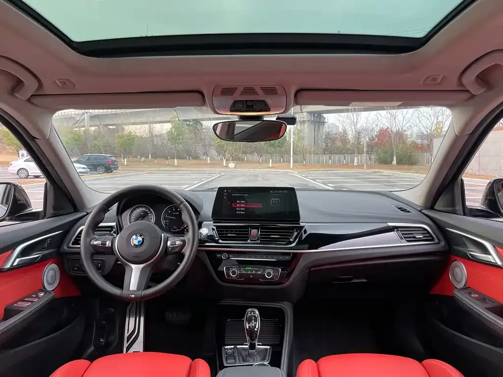 BMW 1 Series 2022 из CN, фото 9