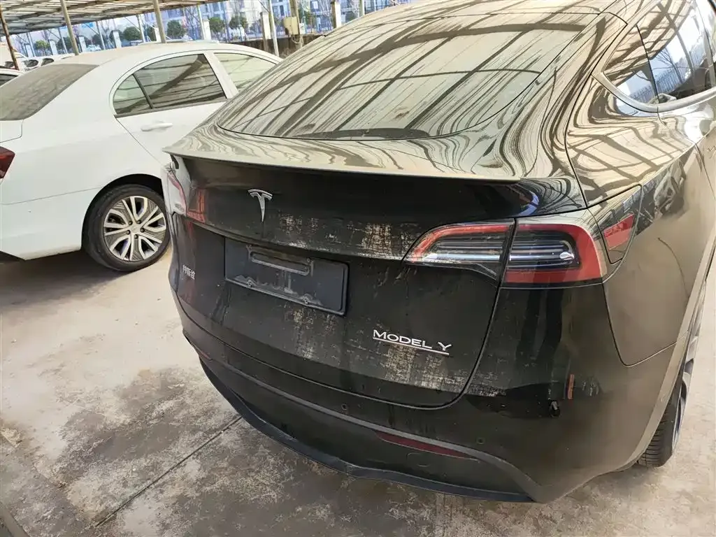 Tesla Model Y 2022 из CN, фото 5