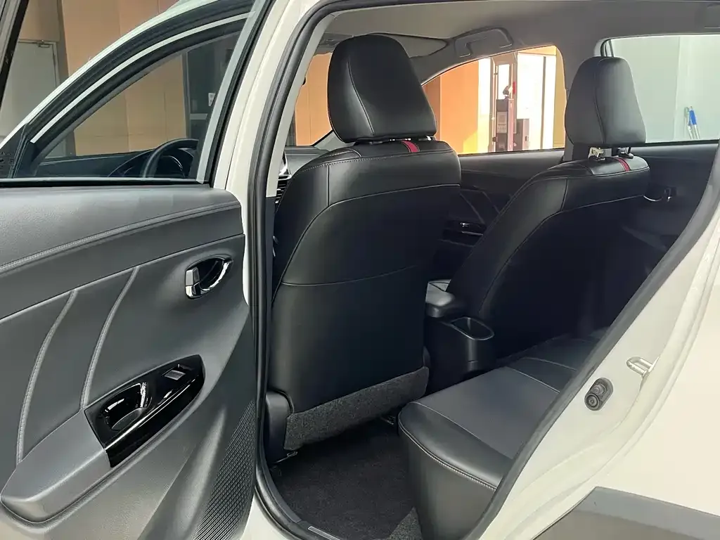 Toyota Yaris L 2022 из CN, фото 6