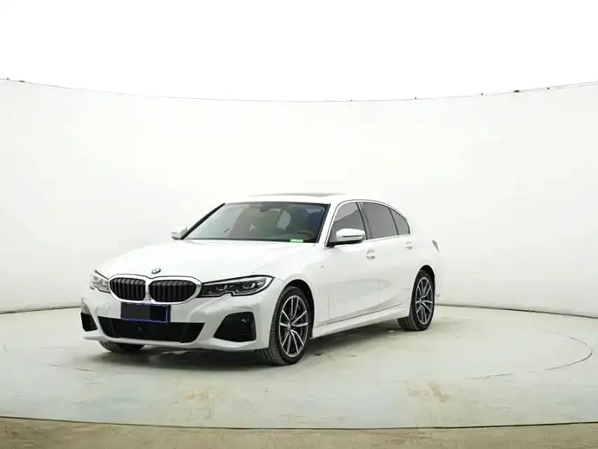 BMW 3 Series 2021 из CN, фото 1