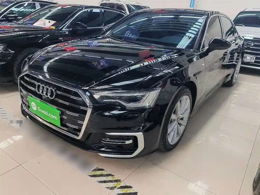 Audi A6L 2023 из CN, фото 1