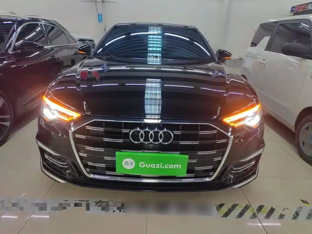 Audi A6L 2023 из CN, фото 2