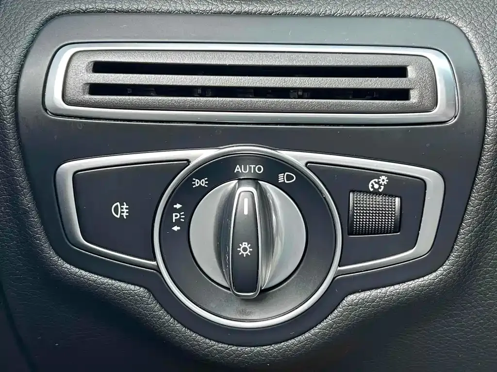 Mercedes-Benz C-Class (Import) 2022 из CN, фото 2