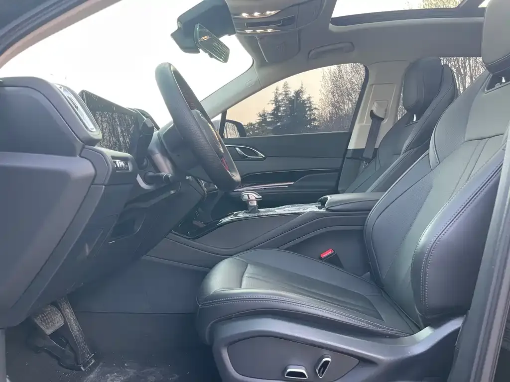 Hongqi HS3 PHEV 2025 из CN, фото 3