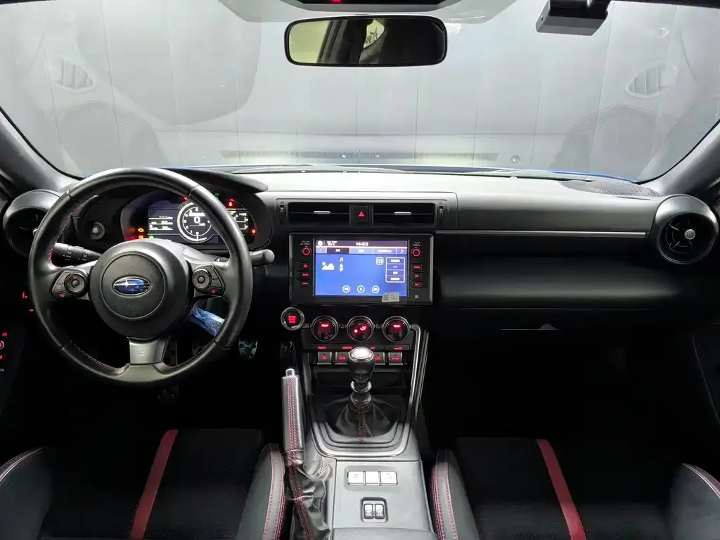 Subaru BRZ 2022 из CN, фото 3