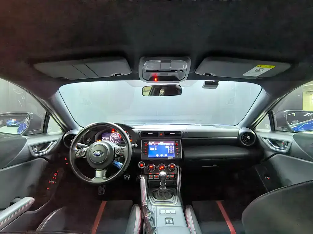 Subaru BRZ 2022 из CN, фото 8