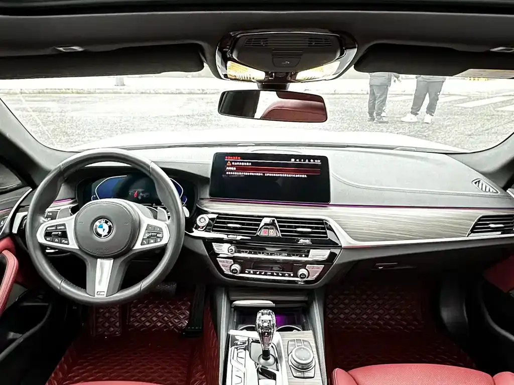 BMW 5 Series — фото 2