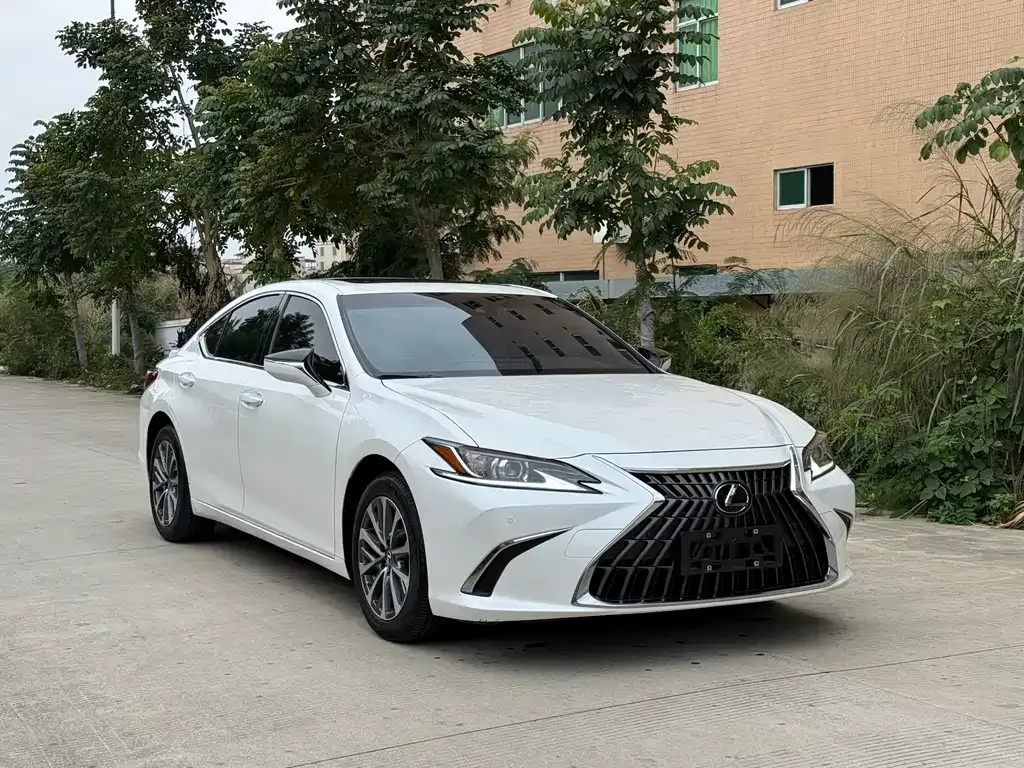 Lexus ES 2024 из CN, фото 10