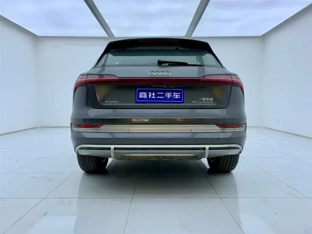 Audi e-tron 2026 из CN, фото 2