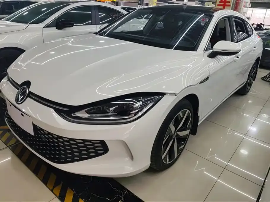 Volkswagen Lamando 2023 из CN, фото 1