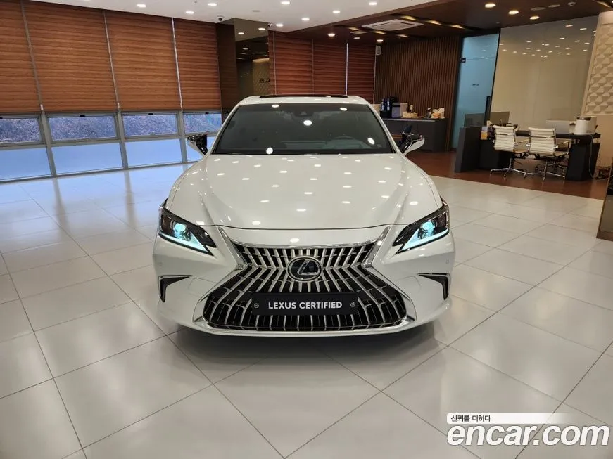 Lexus ES 2026 из KR, фото 3