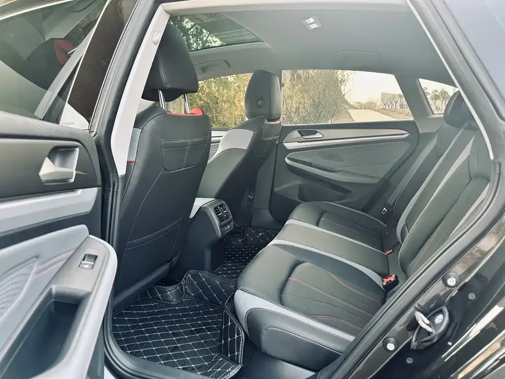 Volkswagen Lamando 2025 из CN, фото 2