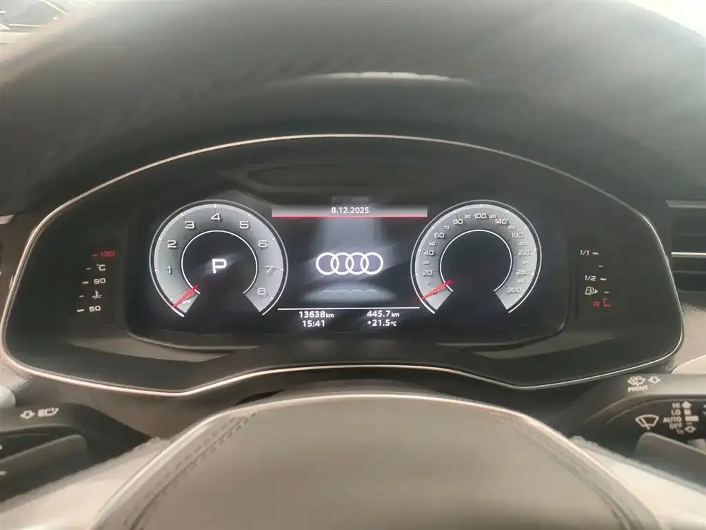 Audi A6L 2025 из CN, фото 4