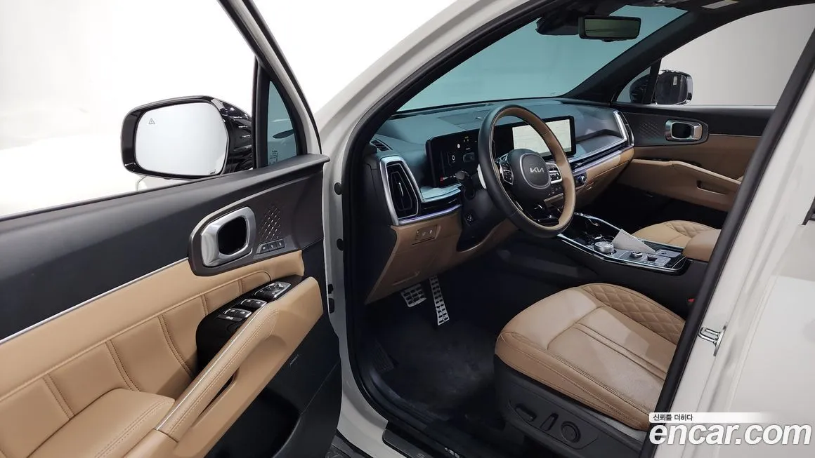 Kia Sorento — фото 6
