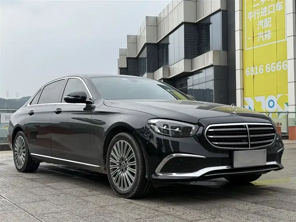 Mercedes-Benz E-Class — фото 10