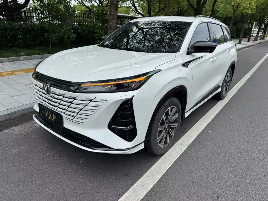 Changan CS75PLUS 2023 из CN, фото 1