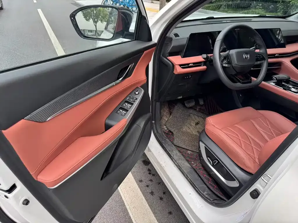 Changan CS75PLUS 2023 из CN, фото 5
